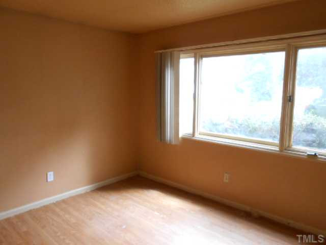303 Bragg Street Raleigh, NC 27601 - Photo 3 of 6 Photo 3