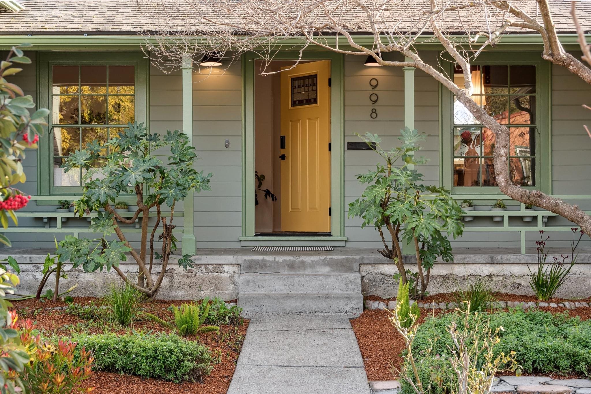 998 Virginia Street Berkeley, CA 94710 - Photo 5 of 50