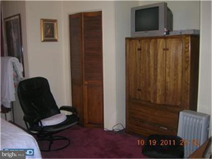 1232 Marlyn Road Philadelphia, PA 19151 - Photo 7 of 12 Gallery Image 7