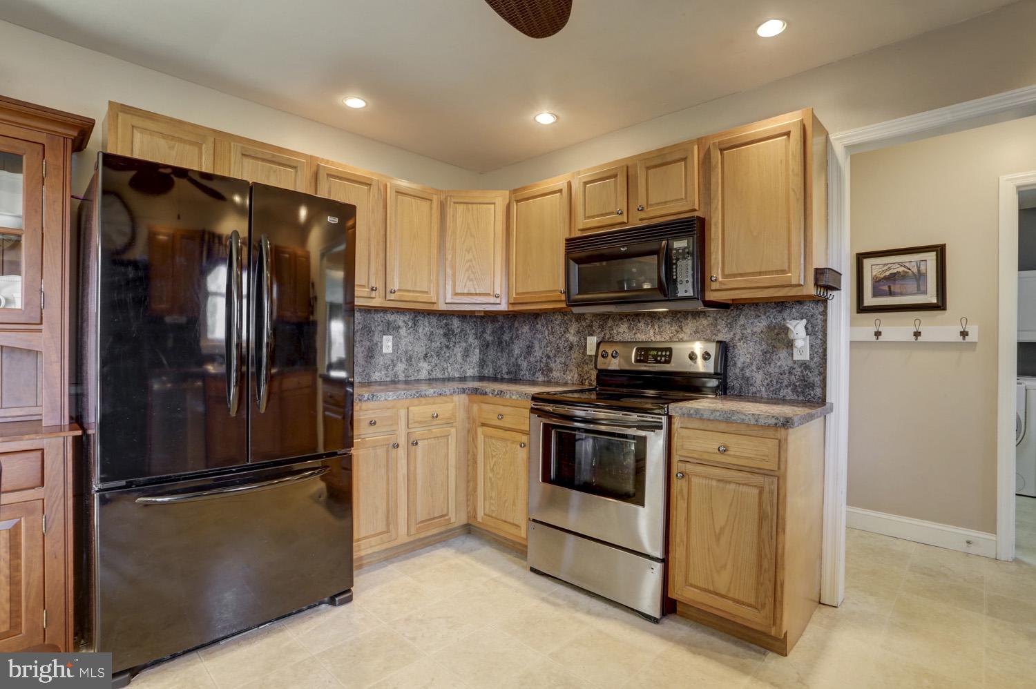129 West Lexington Road Lititz, PA 17543 - Photo 12 of 27