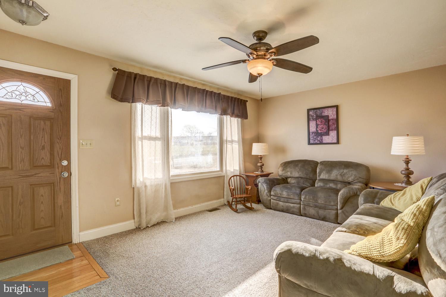 129 West Lexington Road Lititz, PA 17543 - Photo 8 of 27