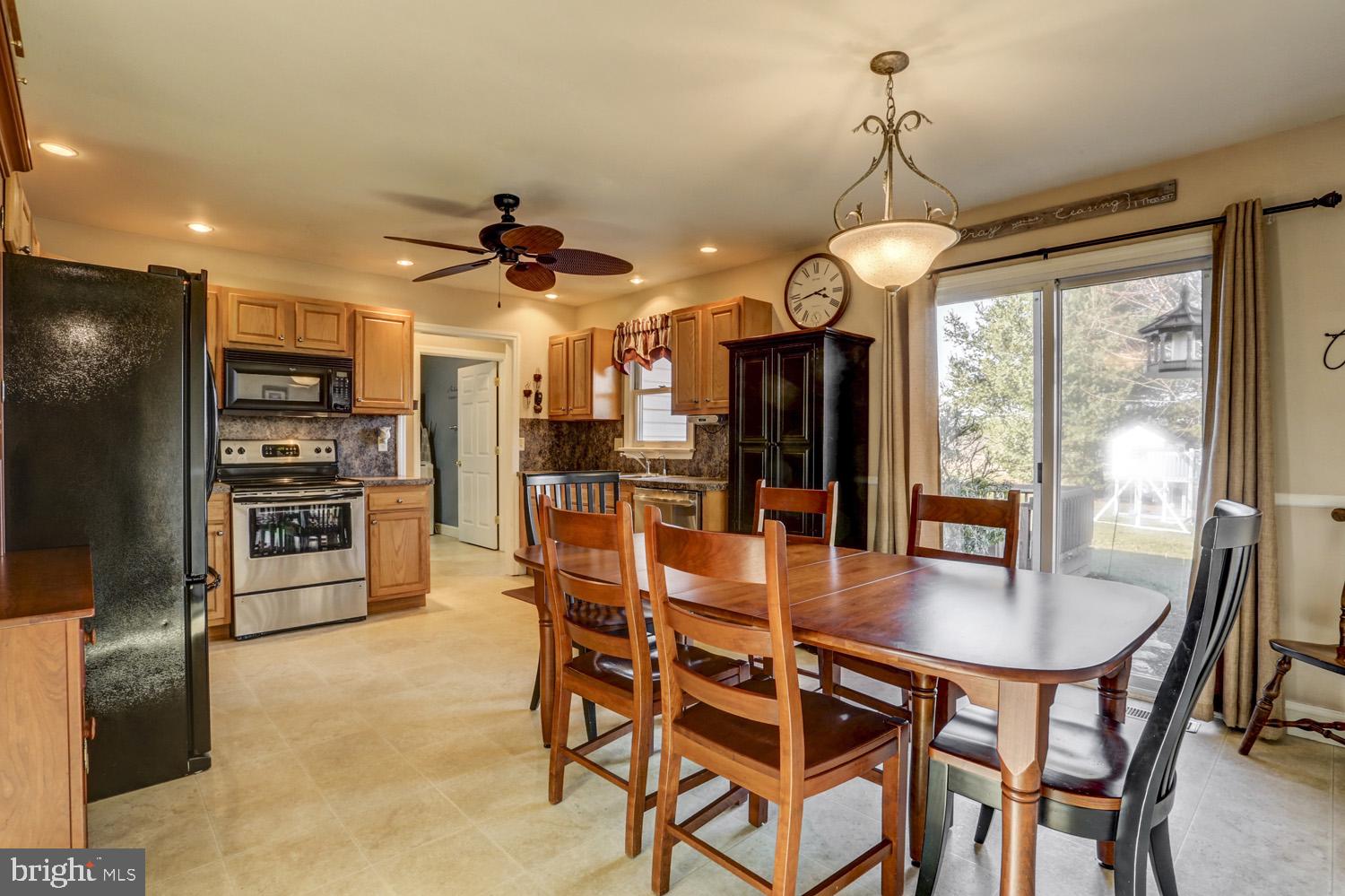 129 West Lexington Road Lititz, PA 17543 - Photo 10 of 27