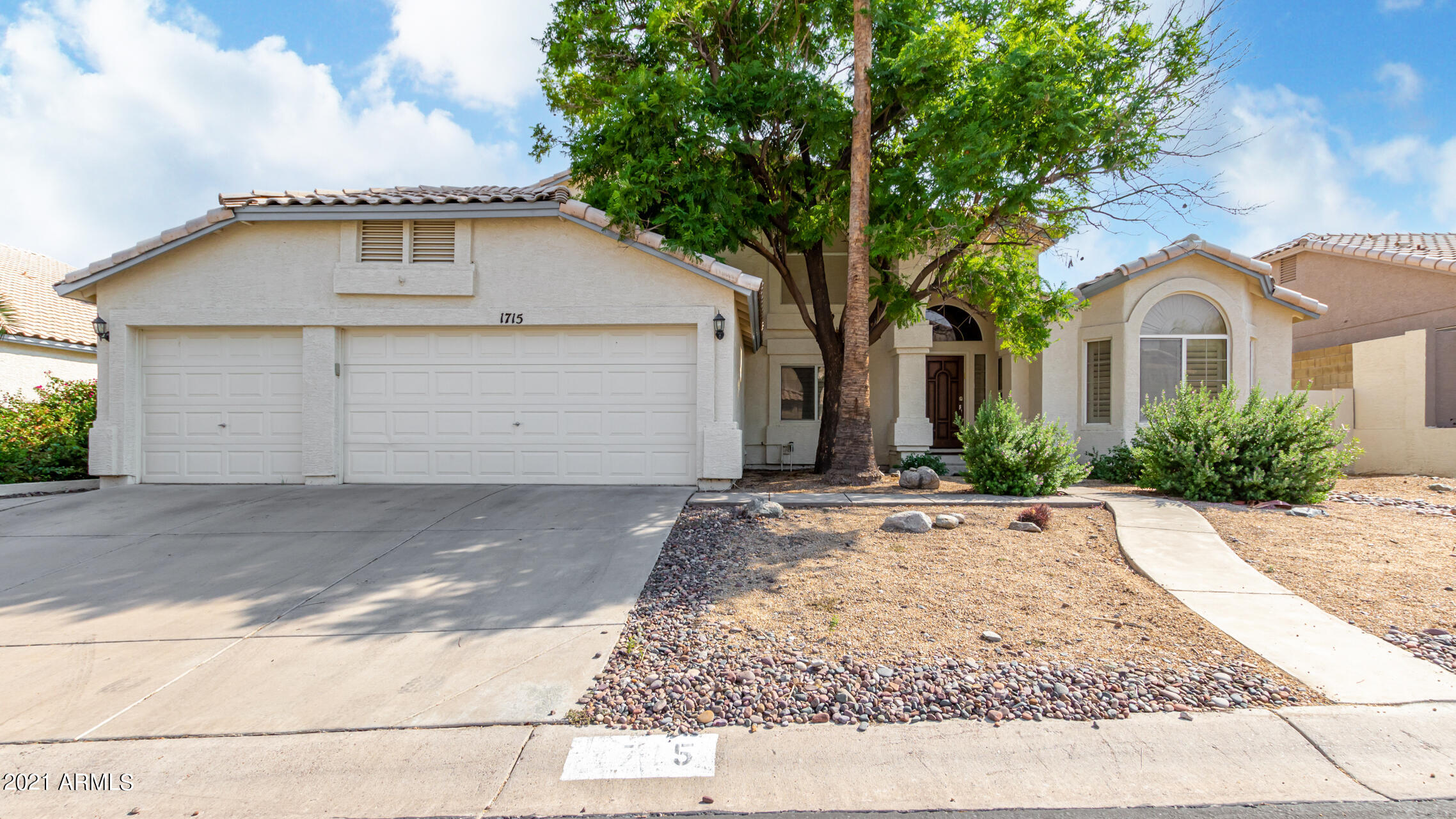 1715 East Redfield Road Phoenix, AZ 85022 - Photo 33 of 54 Front of home