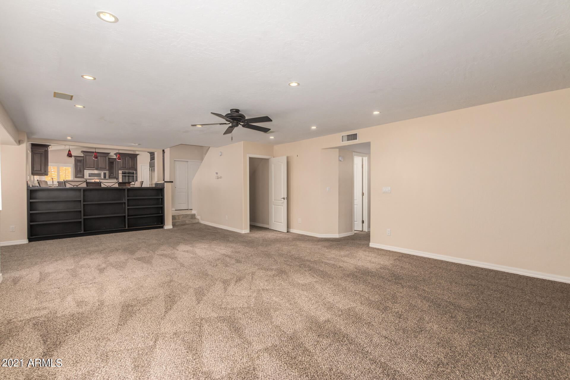 1715 East Redfield Road Phoenix, AZ 85022 - Photo 37 of 54 Family Room