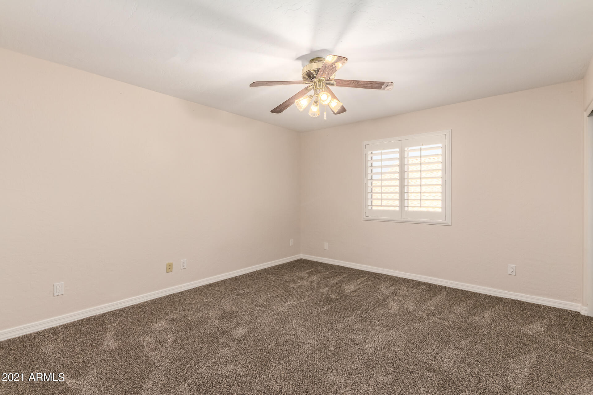 1715 East Redfield Road Phoenix, AZ 85022 - Photo 42 of 54 Secondary Bedroom