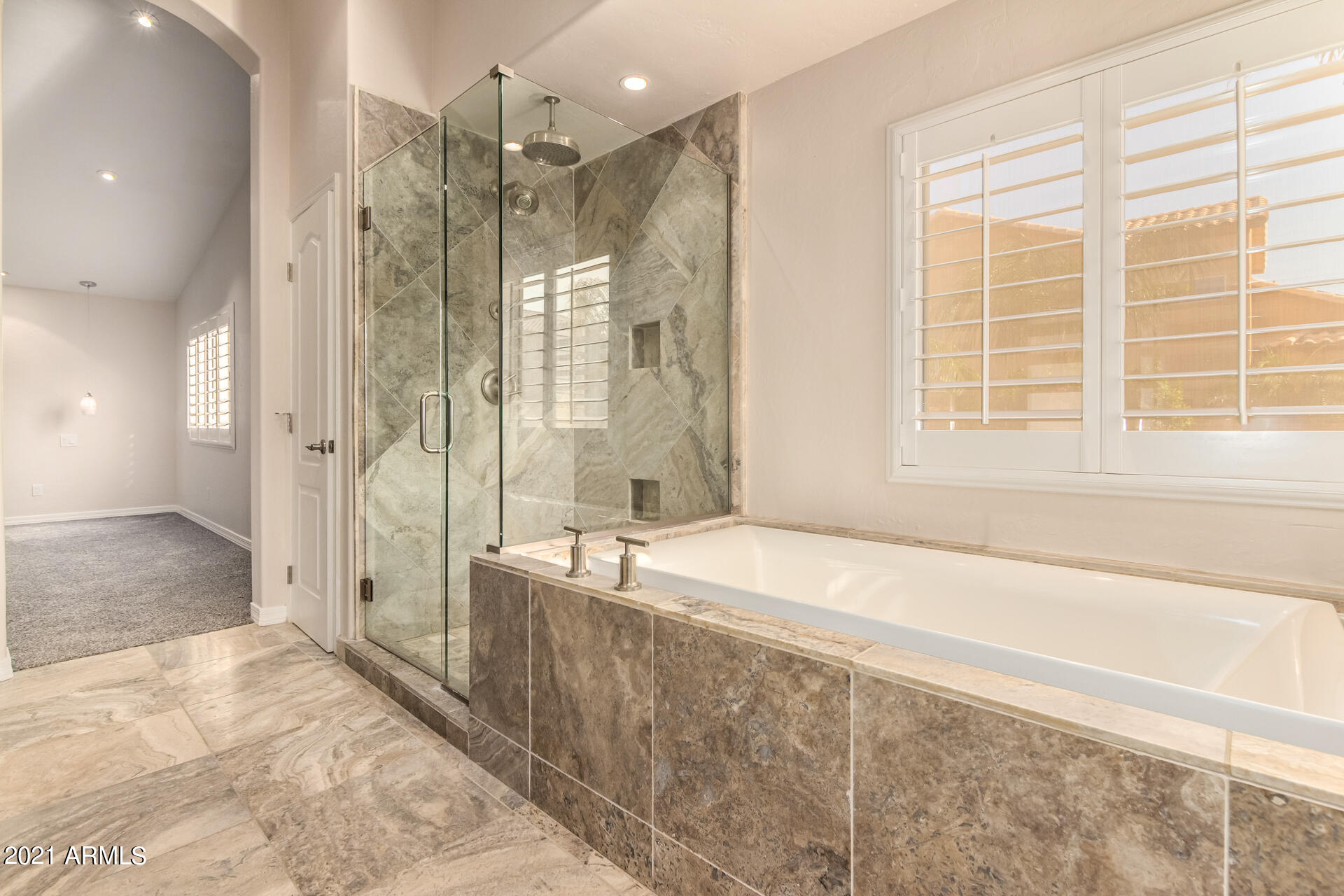 1715 East Redfield Road Phoenix, AZ 85022 - Photo 10 of 54 Master bathroom