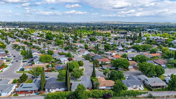 $565,000 | 2495 Carnation Drive, Fairfield, CA 94533