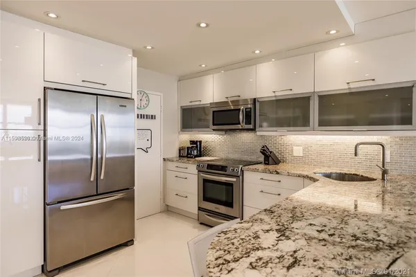 $4,500 | 3725 South Ocean Drive, Unit 1504, Hollywood, FL 33019