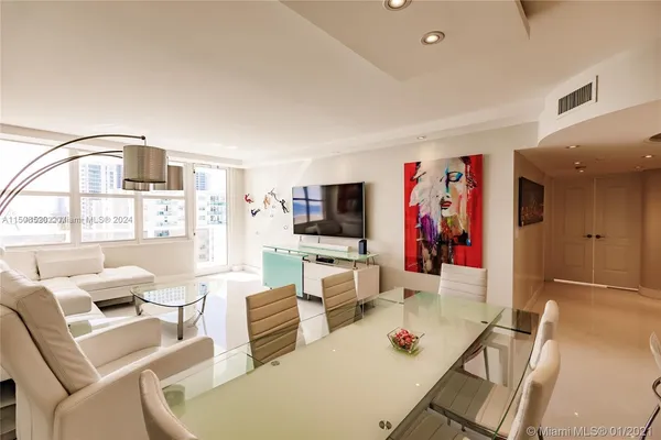 $4,500 | 3725 South Ocean Drive, Unit 1504, Hollywood, FL 33019