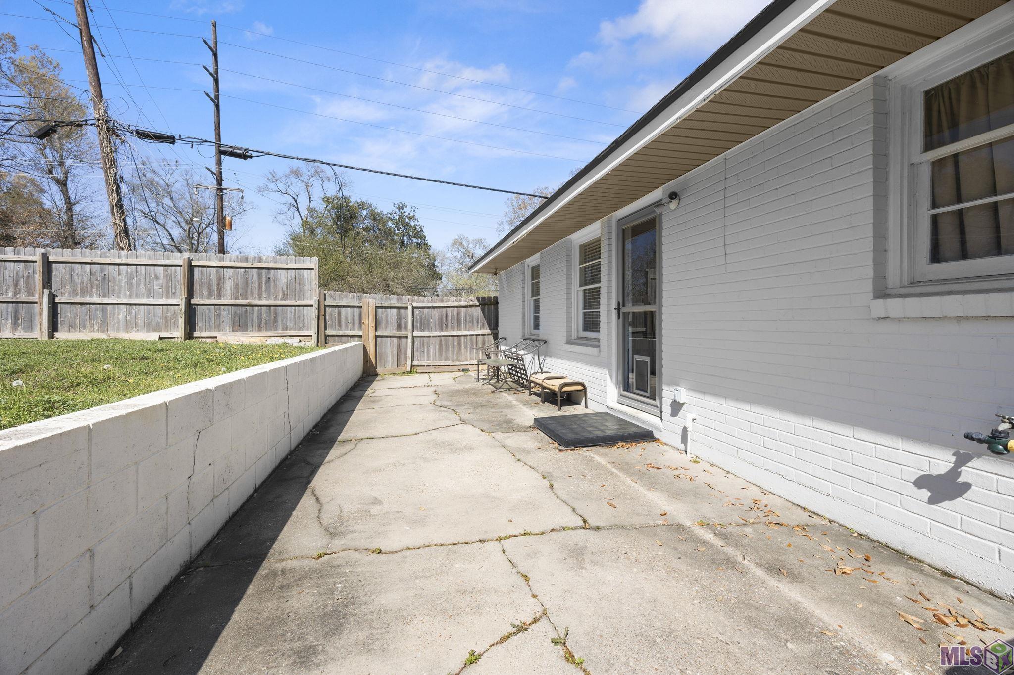 2112 East Contour Drive Baton Rouge, LA 70809 - Photo 15 of 20