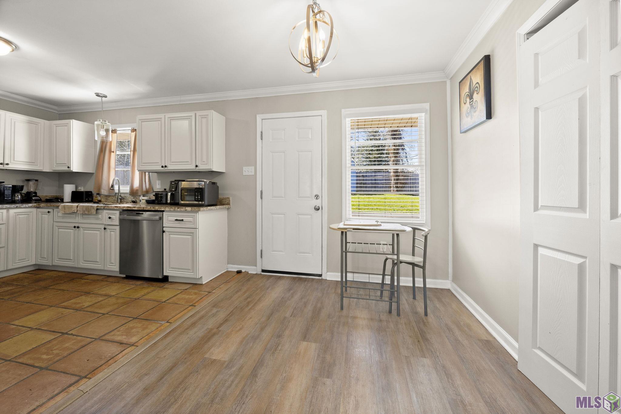 2112 East Contour Drive Baton Rouge, LA 70809 - Photo 6 of 20