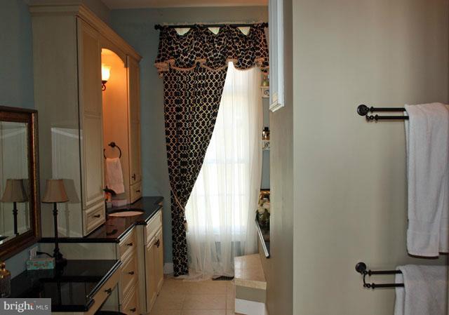4925 Bayside Road Chesapeake Beach, MD 20732 - Photo 15 of 30 Bath (Master)