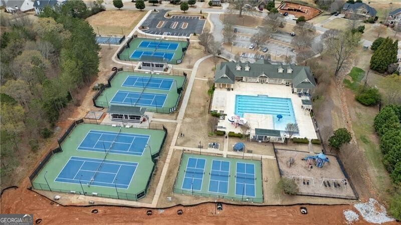485 Delaperriere Loop Jefferson, GA 30549 - Photo 64 of 69 front view of house with a yard