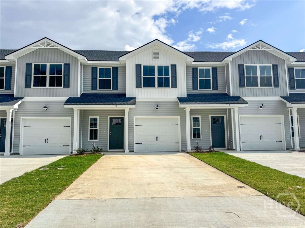 135 Heirloom Road Hinesville, GA 31313 - Photo 1 of 4