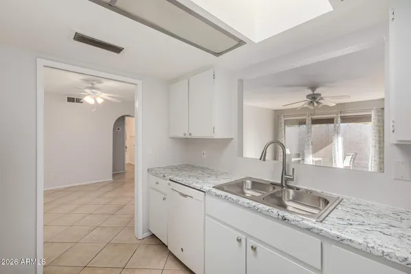 $2,000 | 517 West Duke Drive, Tempe, AZ 85283
