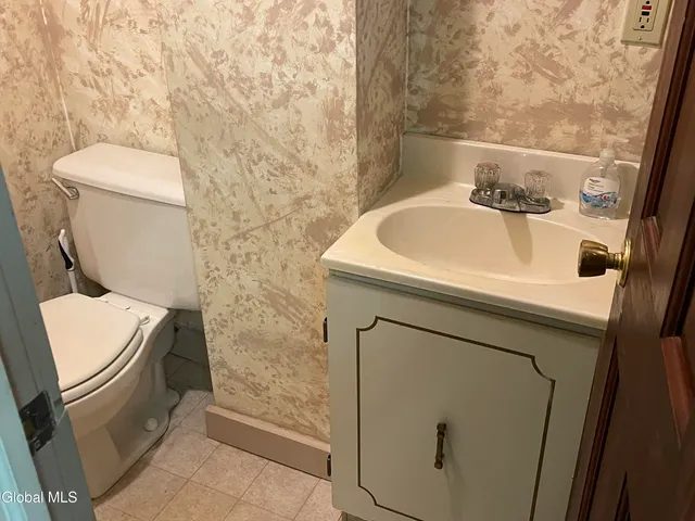 $279,900 | 606 Michigan Avenue, Schenectady, NY 12303