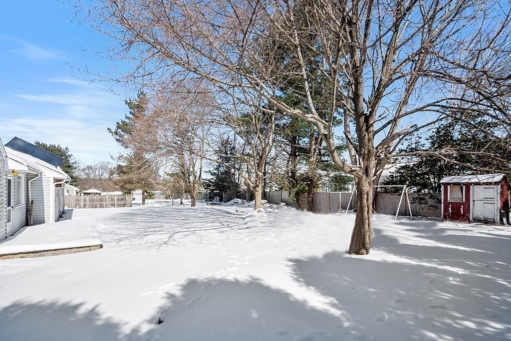 47 Samoset Road Peabody, MA 01960 - Photo 23 of 29