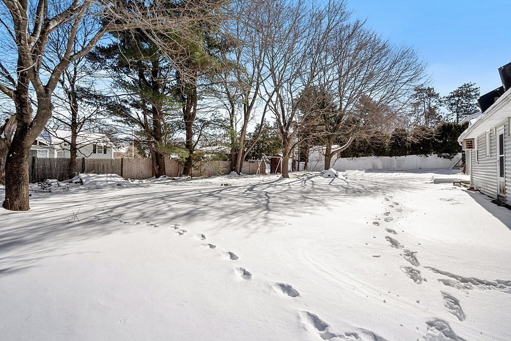 47 Samoset Road Peabody, MA 01960 - Photo 24 of 29