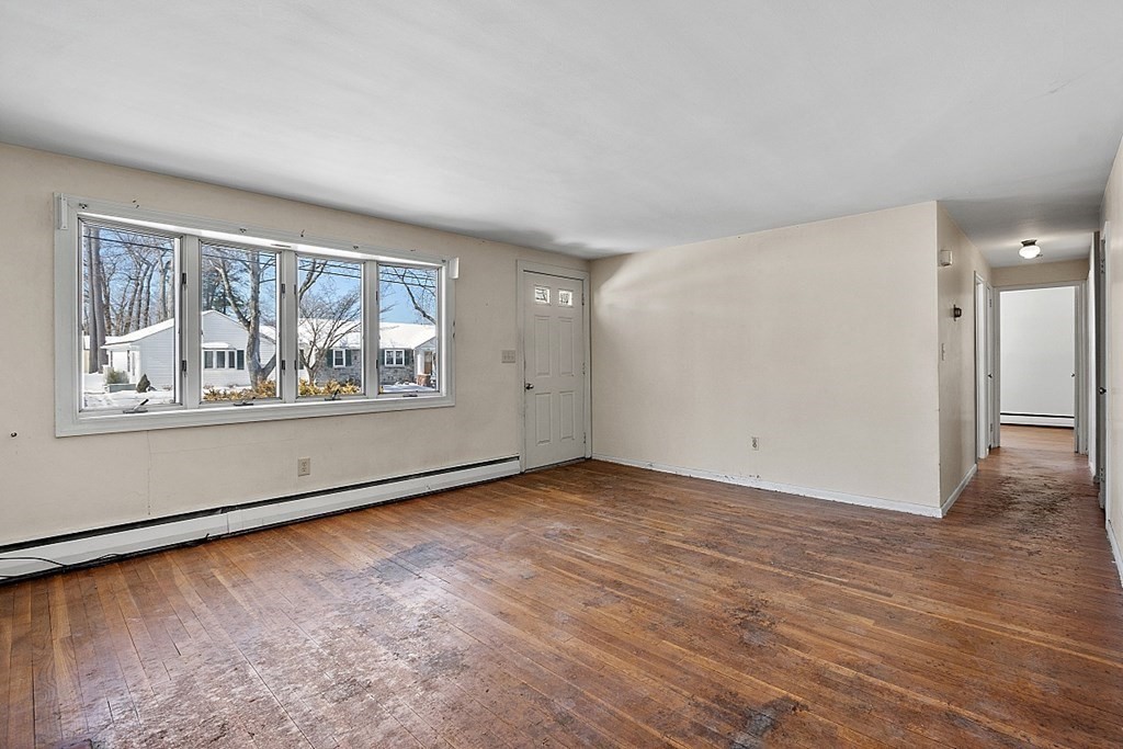 47 Samoset Road Peabody, MA 01960 - Photo 5 of 29