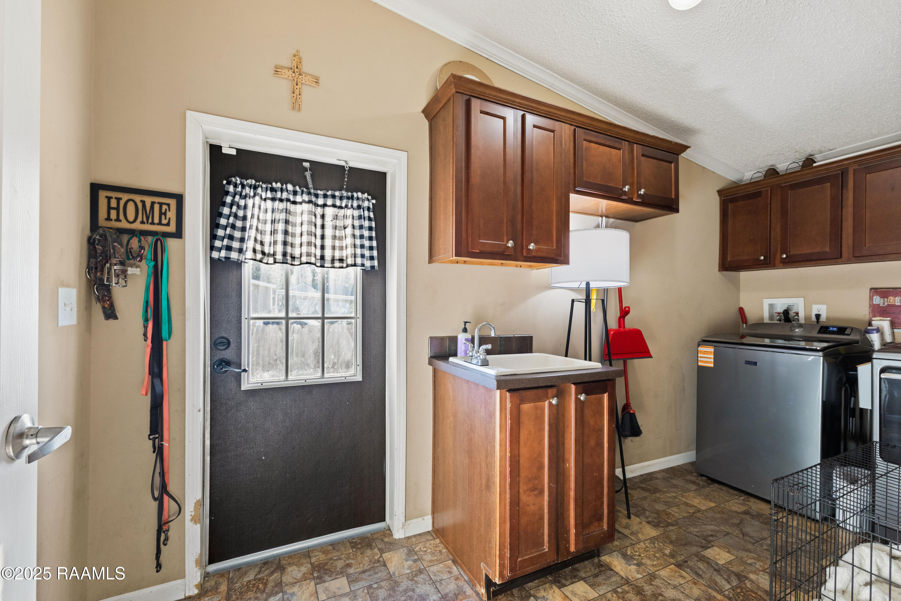 7713 Fred Romero Road New Iberia, LA 70560 - Photo 25 of 33 7713FredRomero-87