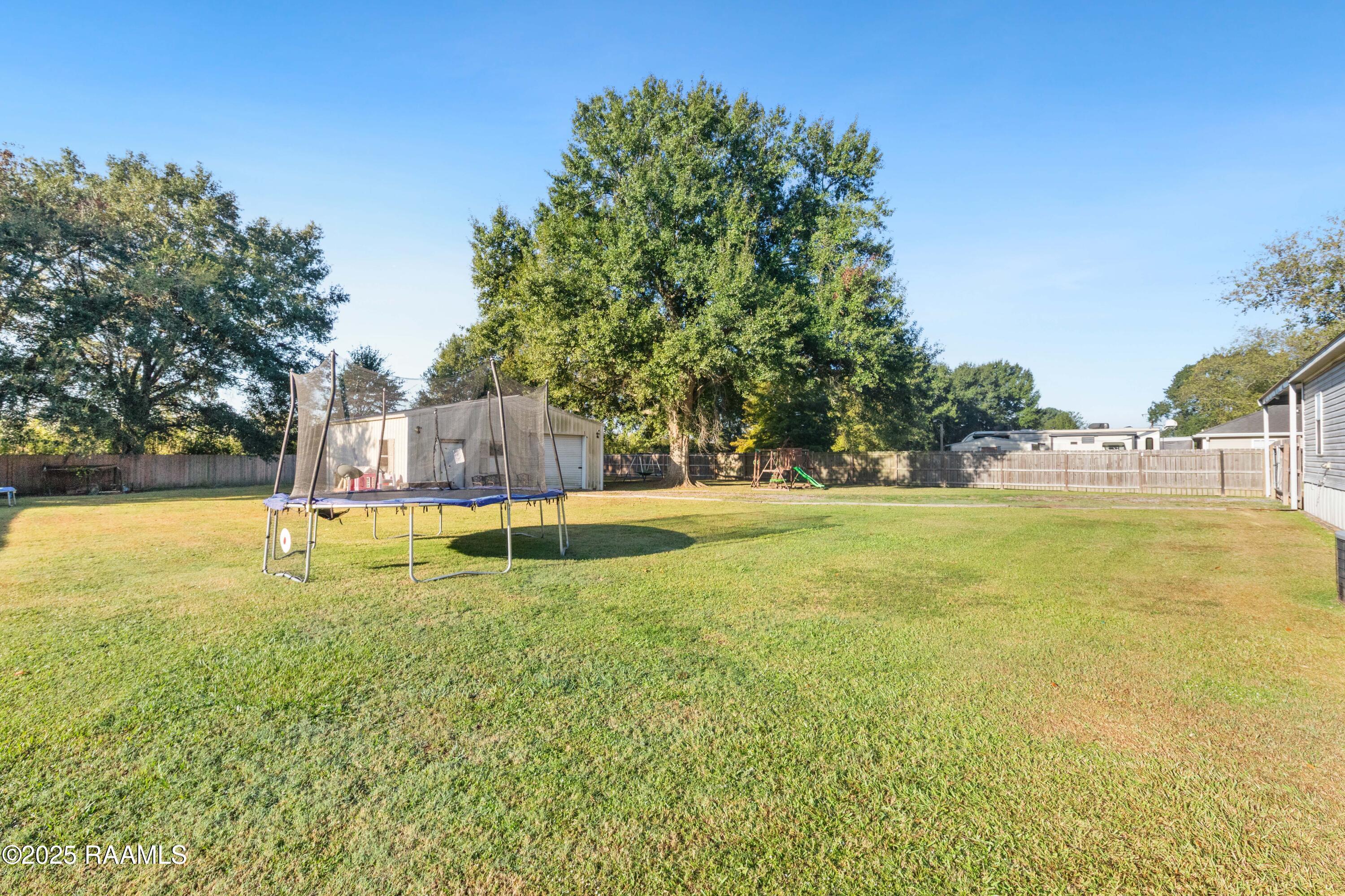 7713 Fred Romero Road New Iberia, LA 70560 - Photo 31 of 33 7713FredRomero-10