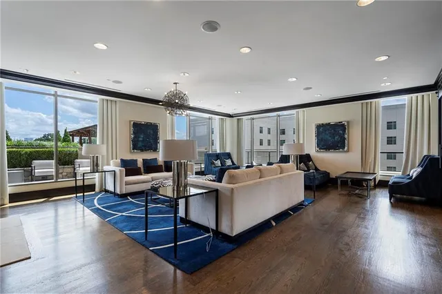 $750,000 | 270 17th Street Northwest, Unit 4102, Atlanta, GA 30363