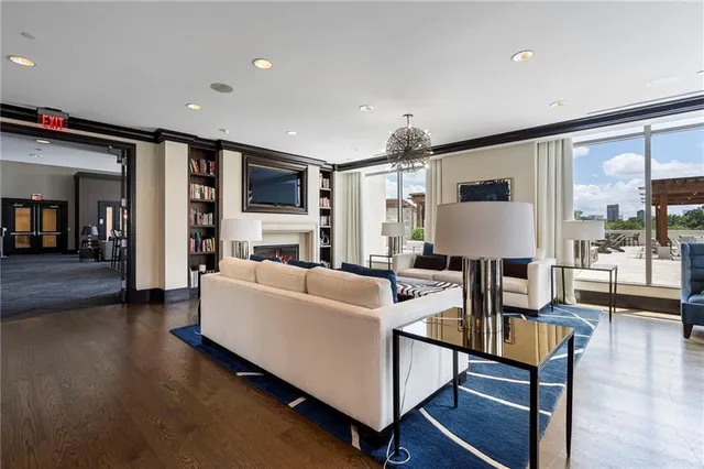 $750,000 | 270 17th Street Northwest, Unit 4102, Atlanta, GA 30363