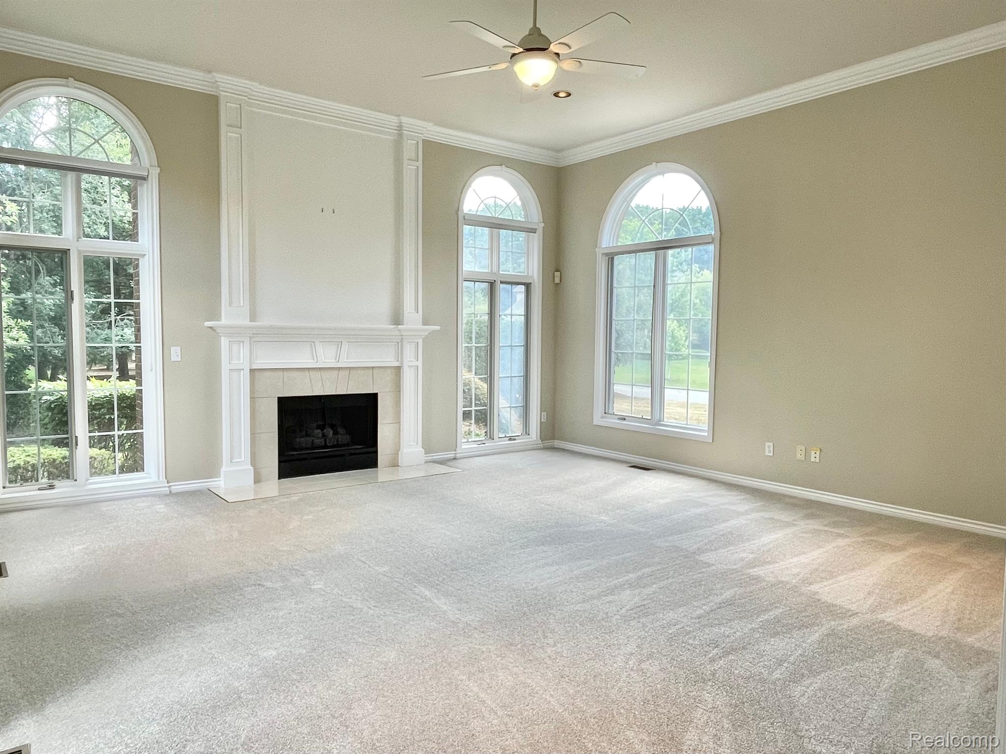 5706 Kirkridge Trail Rochester, MI 48306 - Photo 20 of 60 New carpeting in family room