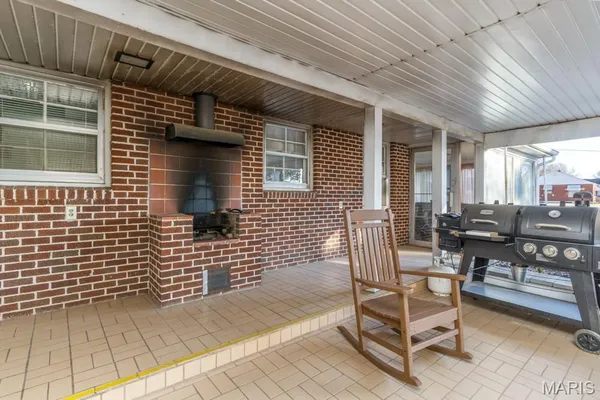 $279,900 | 837 Lynn Street, Lebanon, MO 65536