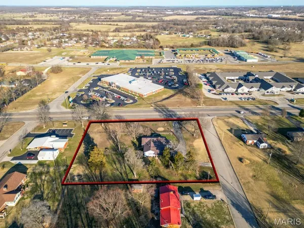 $279,900 | 837 Lynn Street, Lebanon, MO 65536