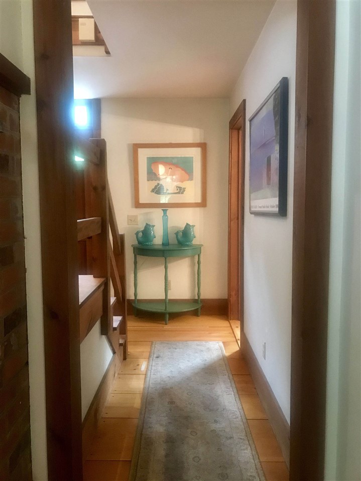 34 Hemlock Road Vernon, VT 05354 - Photo 19 of 38 Gallery Image 19