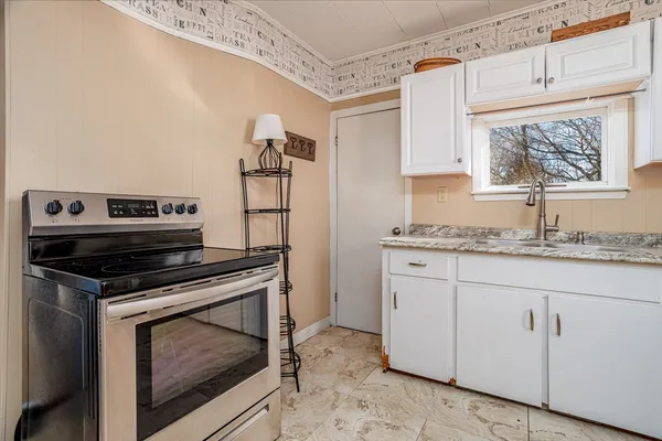 $390,000 | 30 Richman Street, Clinton, MA 01510