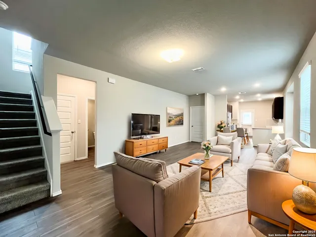 $1,695 | 9330 Trap Rock Drive, San Antonio, TX 78211