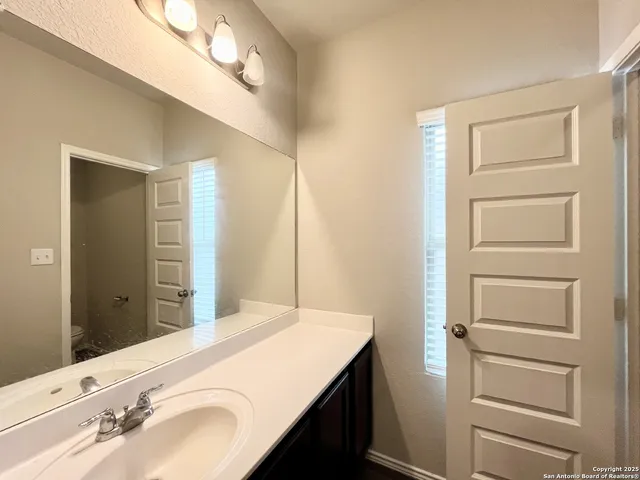 $1,695 | 9330 Trap Rock Drive, San Antonio, TX 78211