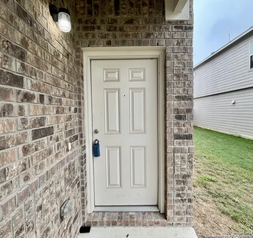 $1,695 | 9330 Trap Rock Drive, San Antonio, TX 78211