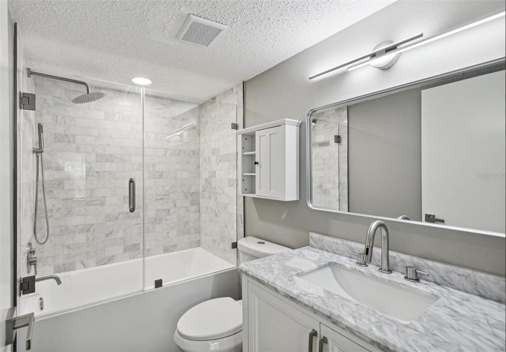 1524 Lakeview Road, Unit 103 Clearwater, FL 33756 - Photo 7 of 12