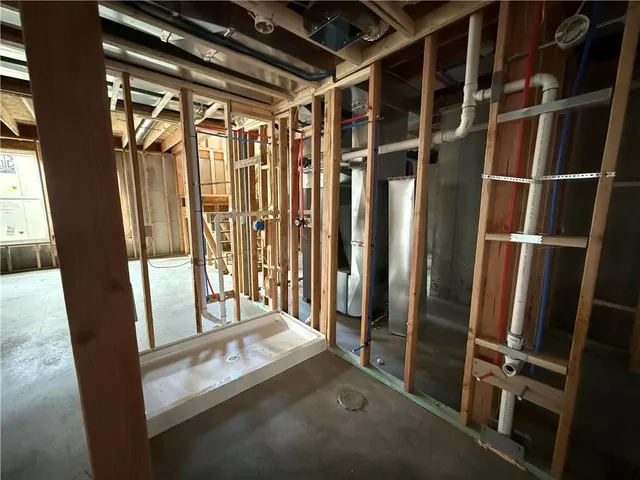 $750,000 | 2616 Northeast Woodland Court, Lee's Summit, MO 64086