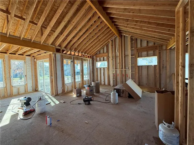 $750,000 | 2616 Northeast Woodland Court, Lee's Summit, MO 64086