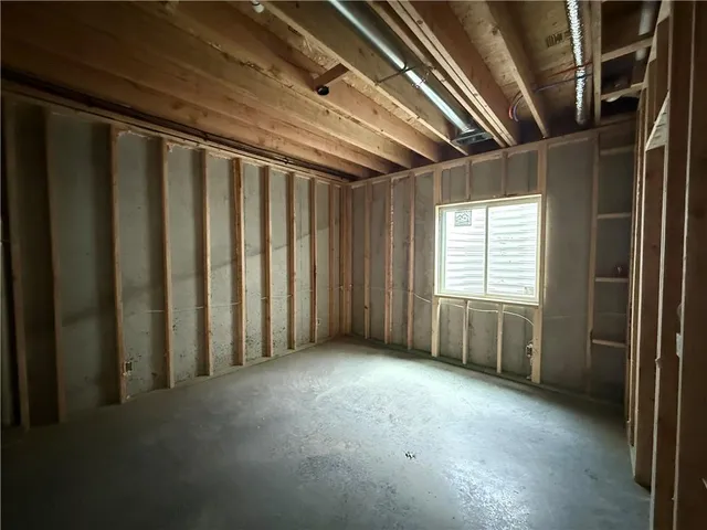 $750,000 | 2616 Northeast Woodland Court, Lee's Summit, MO 64086