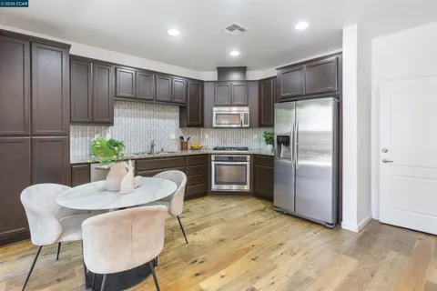 $799,000 | 1552 Glenn Street, Hayward, CA 94545