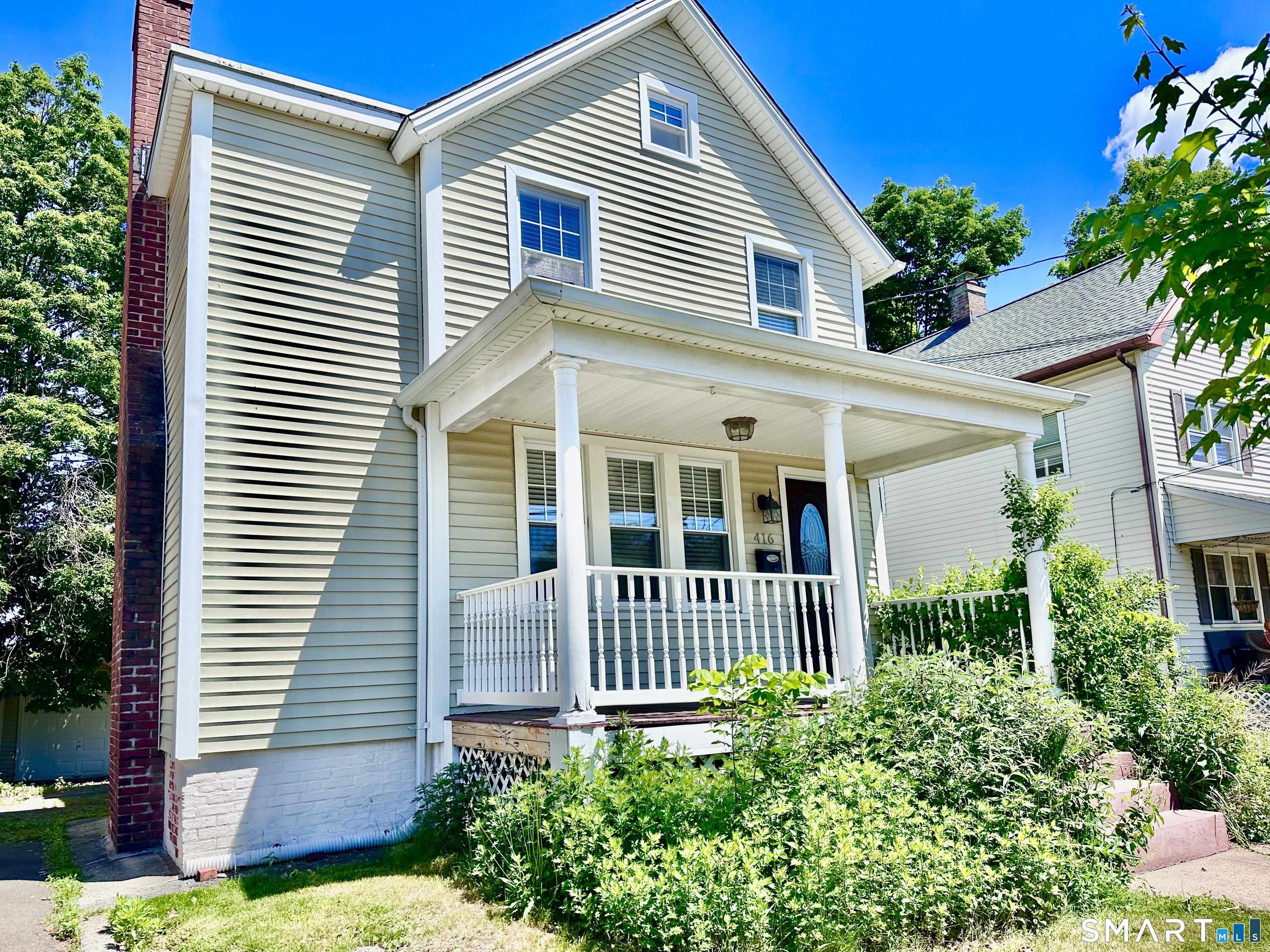 416 Lighthouse Road New Haven, CT 06512 - Photo 3 of 24