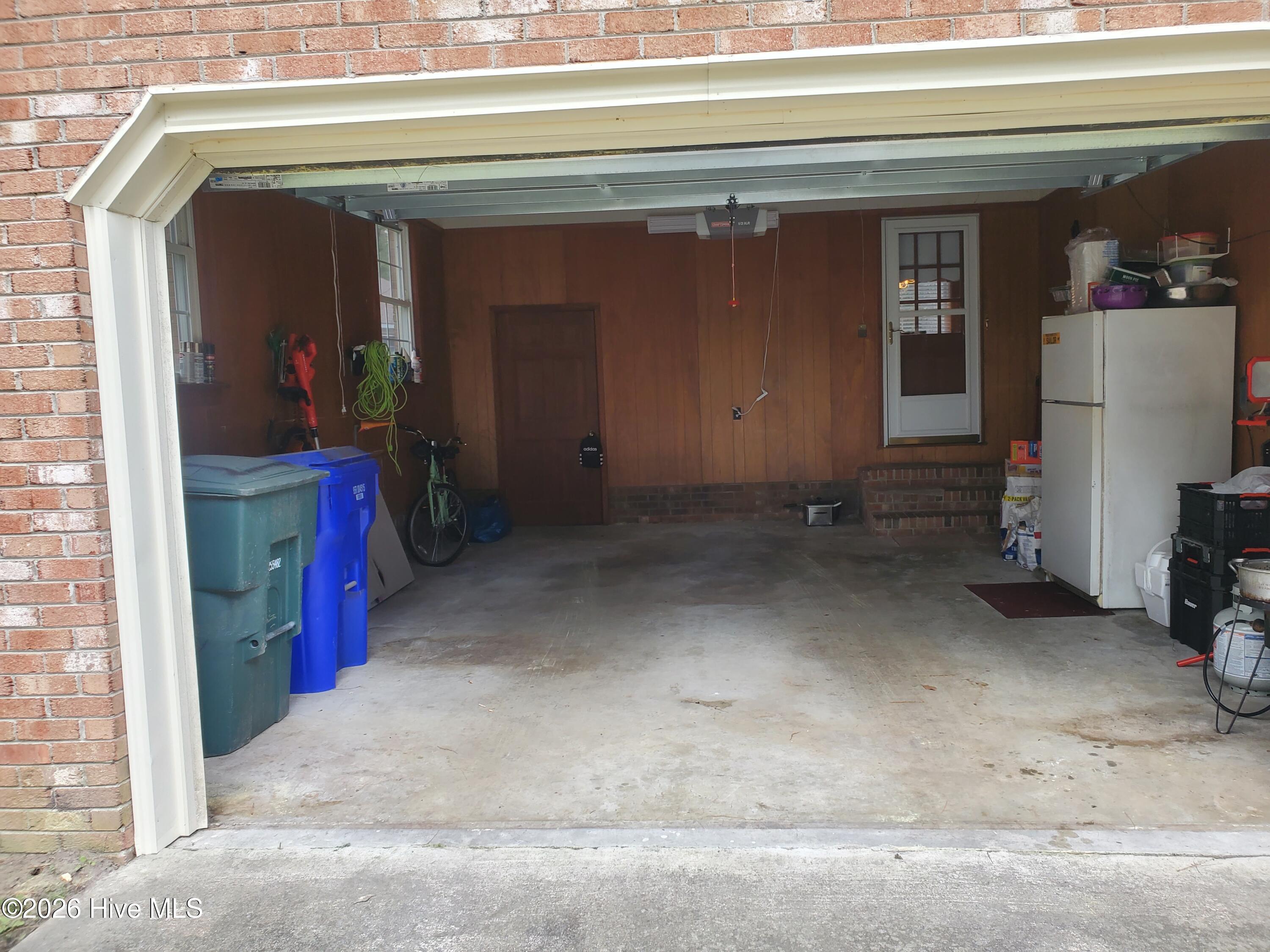 206 Staffordshire Road Greenville, NC 27834 - Photo 4 of 18 garage