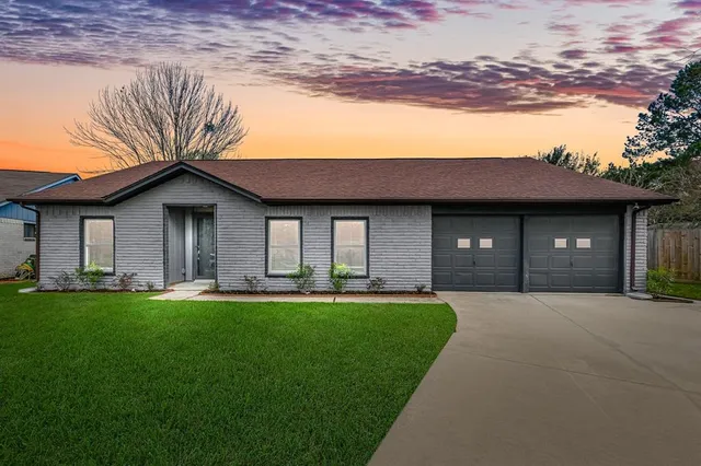 $2,000 | 11306 Bateau Court, Cypress, TX 77429