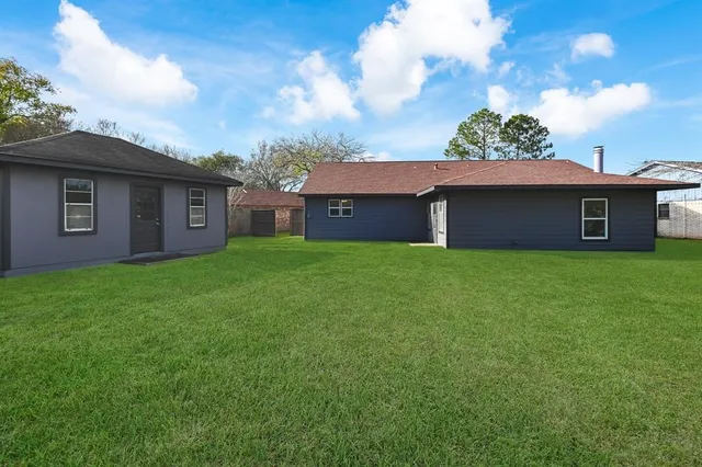 $2,000 | 11306 Bateau Court, Cypress, TX 77429