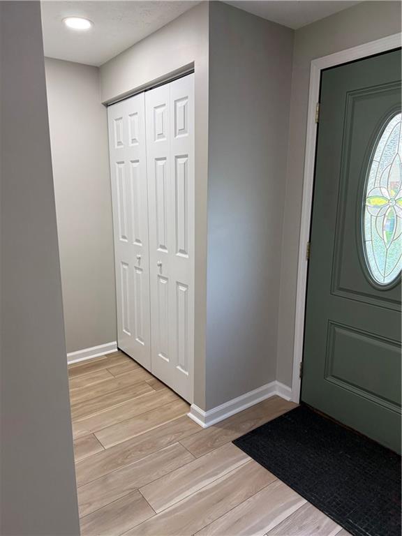 1913 Riggs Road South Park, PA 15129 - Photo 3 of 30