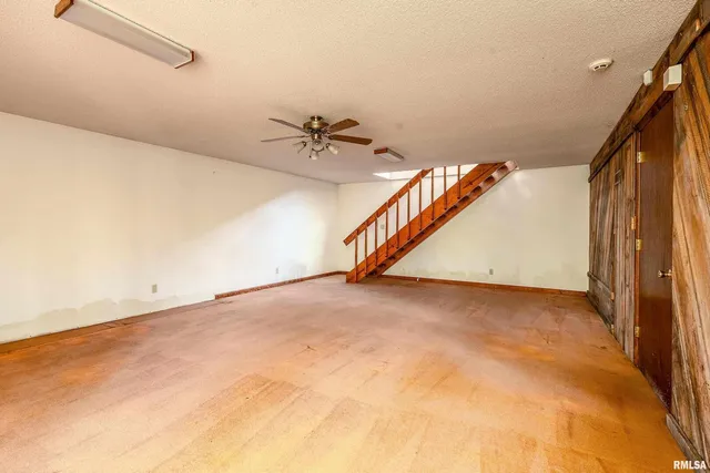 $365,000 | 4648 Highway 127, Carbondale, IL 62903