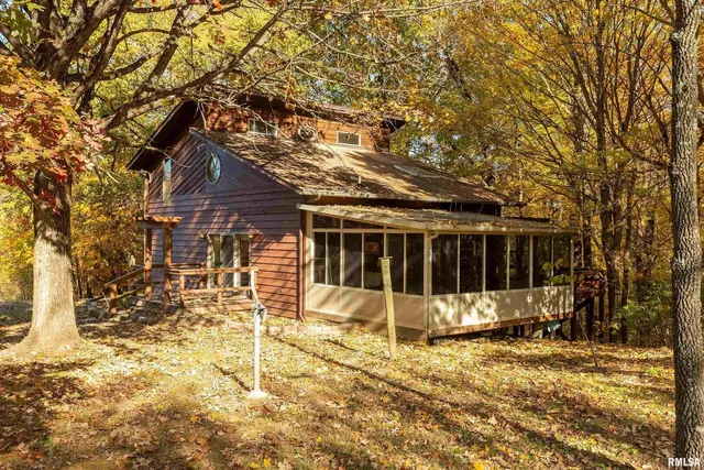 $365,000 | 4648 Highway 127, Carbondale, IL 62903