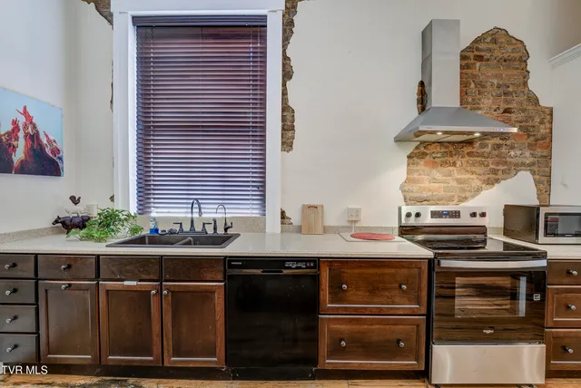 $670,000 | 109 East Main Street, Unit STE 301, Jonesborough, TN 37659