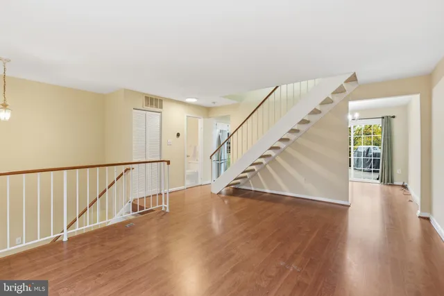 $400,000 | 14929 London Lane, Bowie, MD 20715