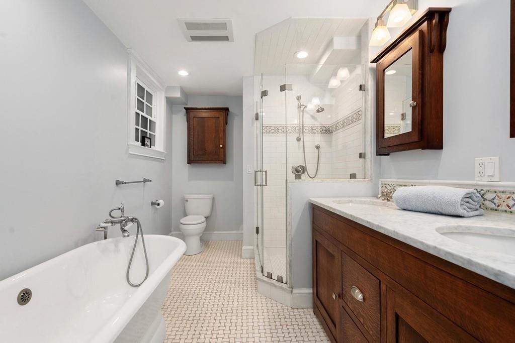 69 Pontiac Road Newton, MA 02468 - Photo 21 of 32